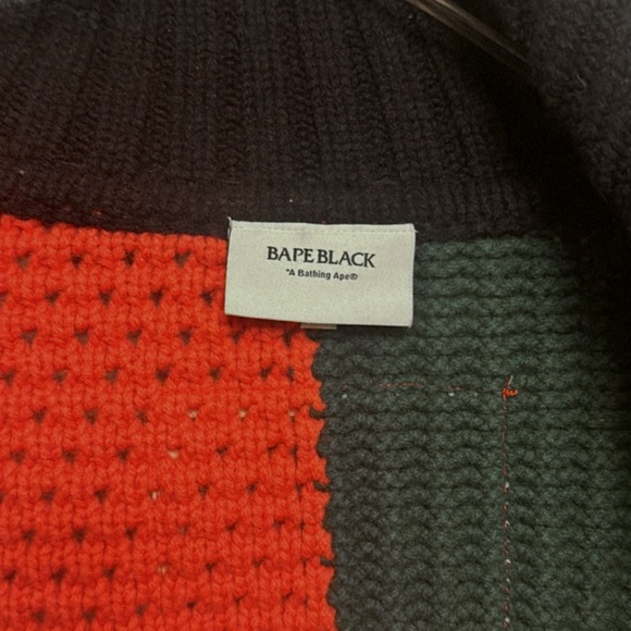 New Season Bape Knitted Sweater only worn ONCE - Picture 3 of 5
